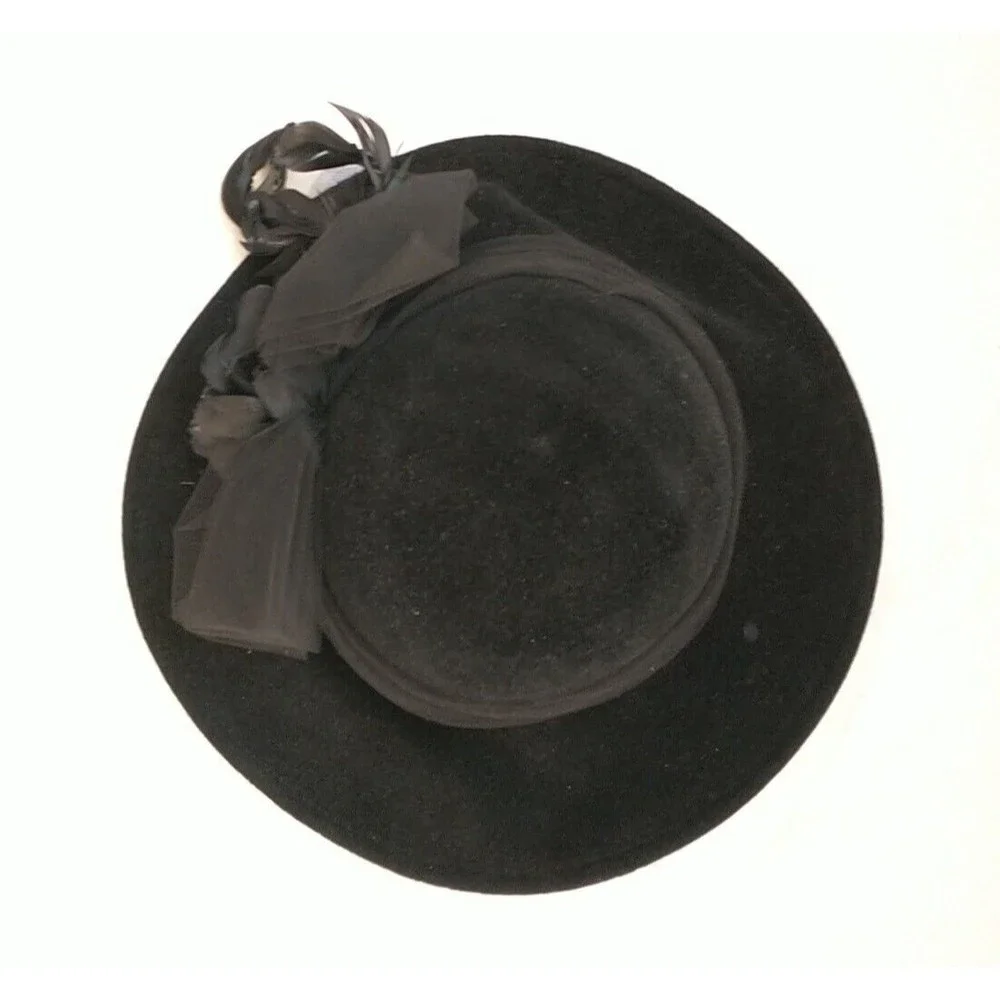 VTG BETMAR New York Women Black Bonnie Hat Bow Feather Flower Sequin Union USA - Picture 7 of 9